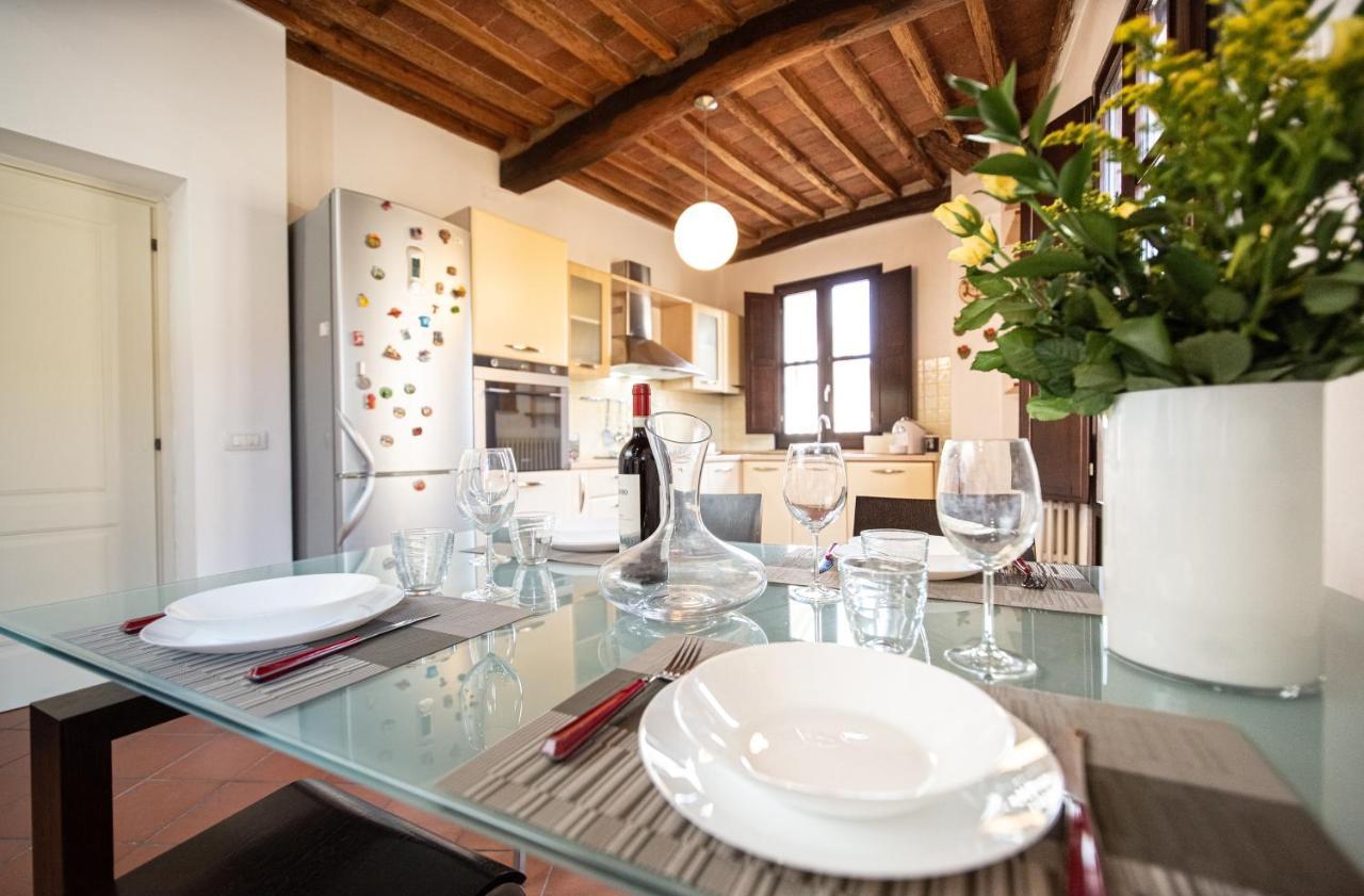 Serena Apartment, Cosy Close Center Town Lucca Exterior photo