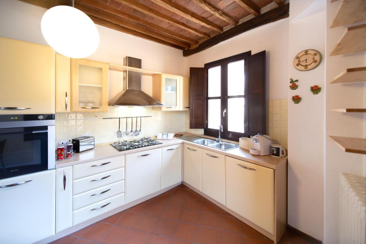 Serena Apartment, Cosy Close Center Town Lucca Exterior photo