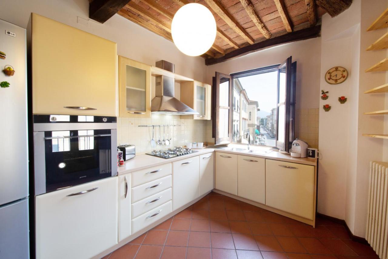 Serena Apartment, Cosy Close Center Town Lucca Exterior photo