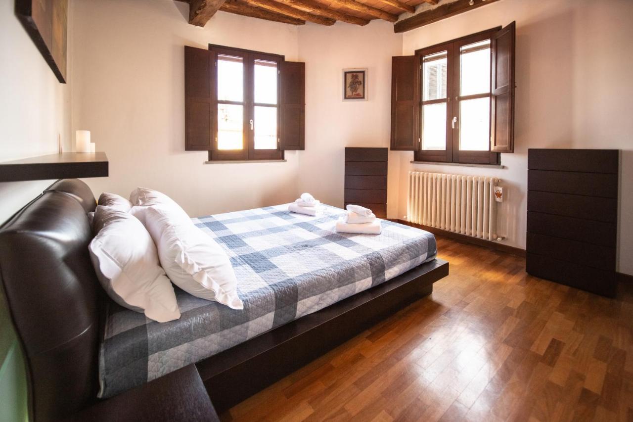Serena Apartment, Cosy Close Center Town Lucca Exterior photo